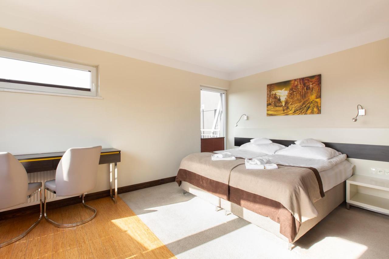 Villa Buki Pokoje & Spa Jastrzębia Góra Extérieur photo